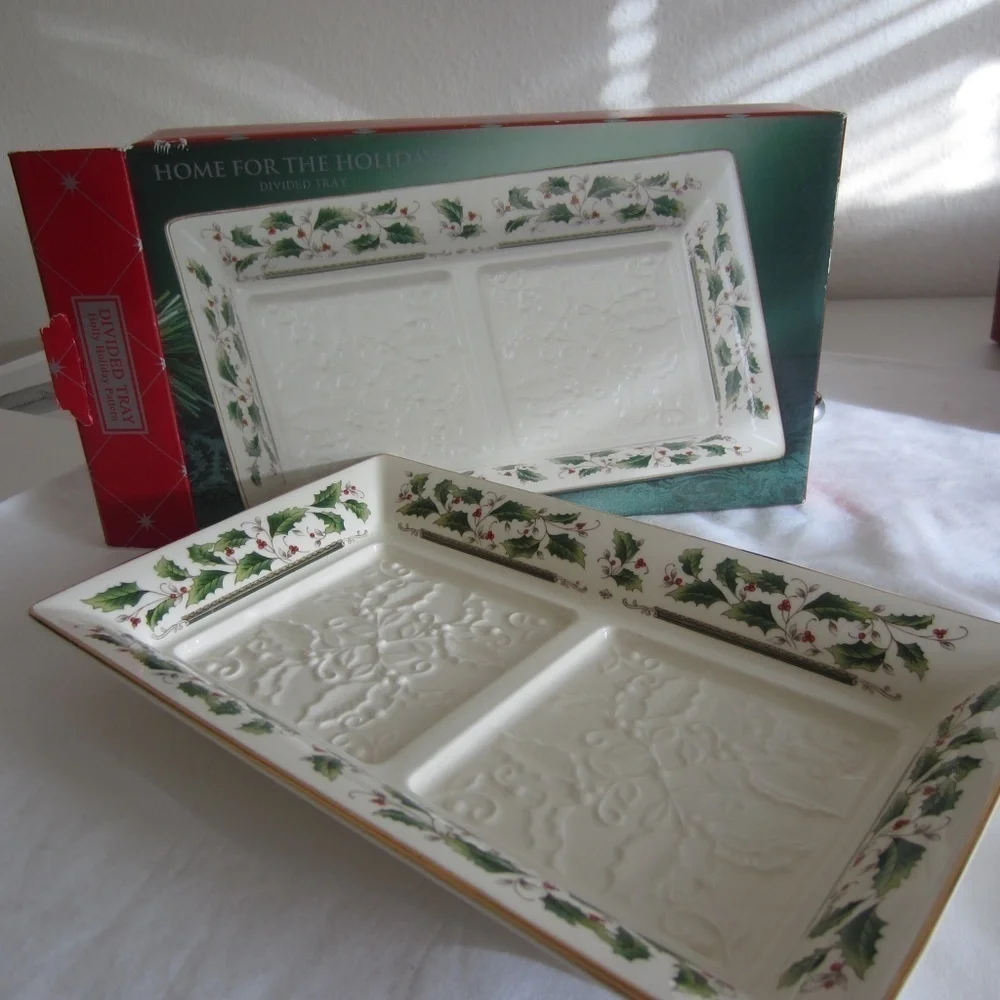Holly holiday Home For The Holidays divided tray for ‎ Candy Nut Trinket Dish